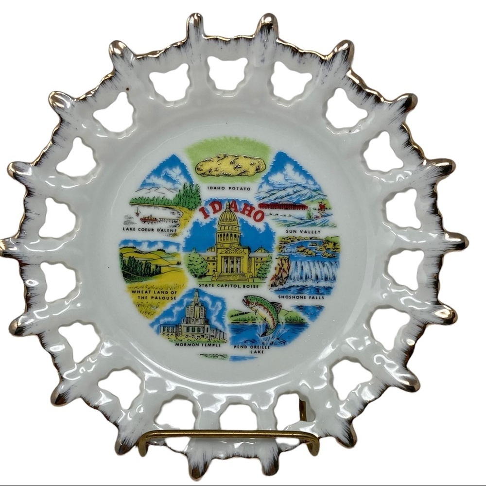 Idaho Vintage Souvenir Plate White with Gold Trim.